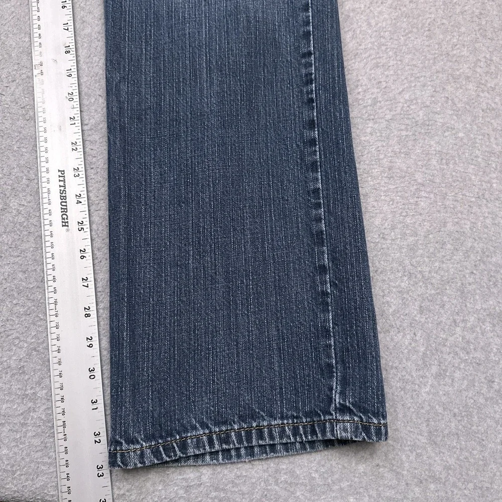 Levis excellent pre